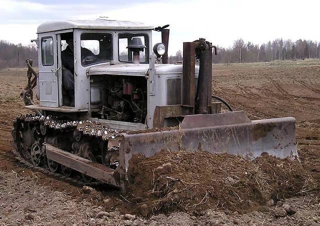Гусеничный трактор т-70: особенности, технические характеристики, видео обзор
