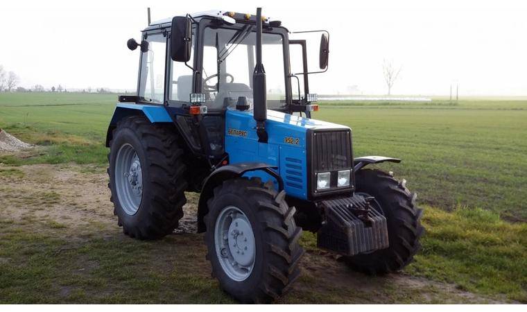 Универсальный пропашной трактор МТЗ 952: основные характеристики
