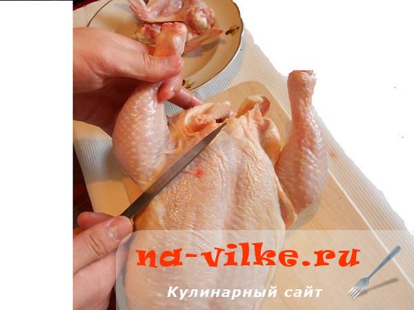 Как разделать целую тушку курицы на части для шашлыка, плова, жарки или супа