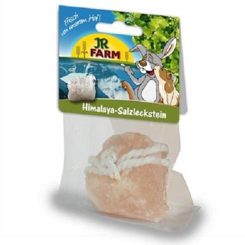 Нужно ли добавлять соль в рацион кроликов?