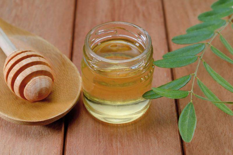 Акациевый мед: полезные и лечебные свойства