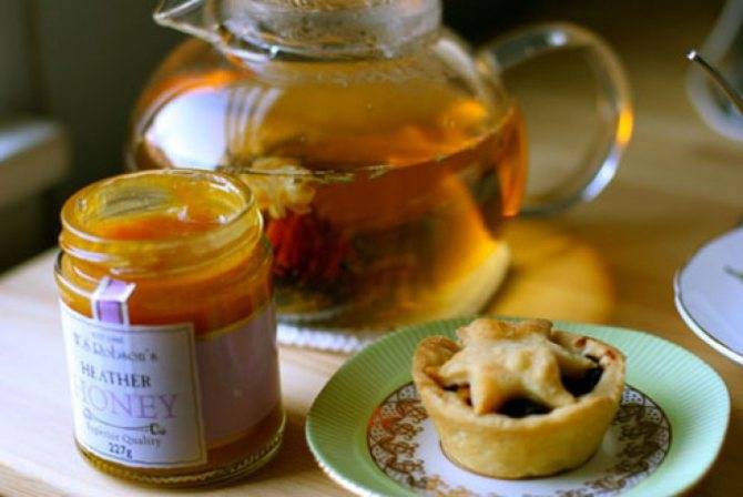 Вересковый мед: польза, противопоказания, как употреблять, рецепты