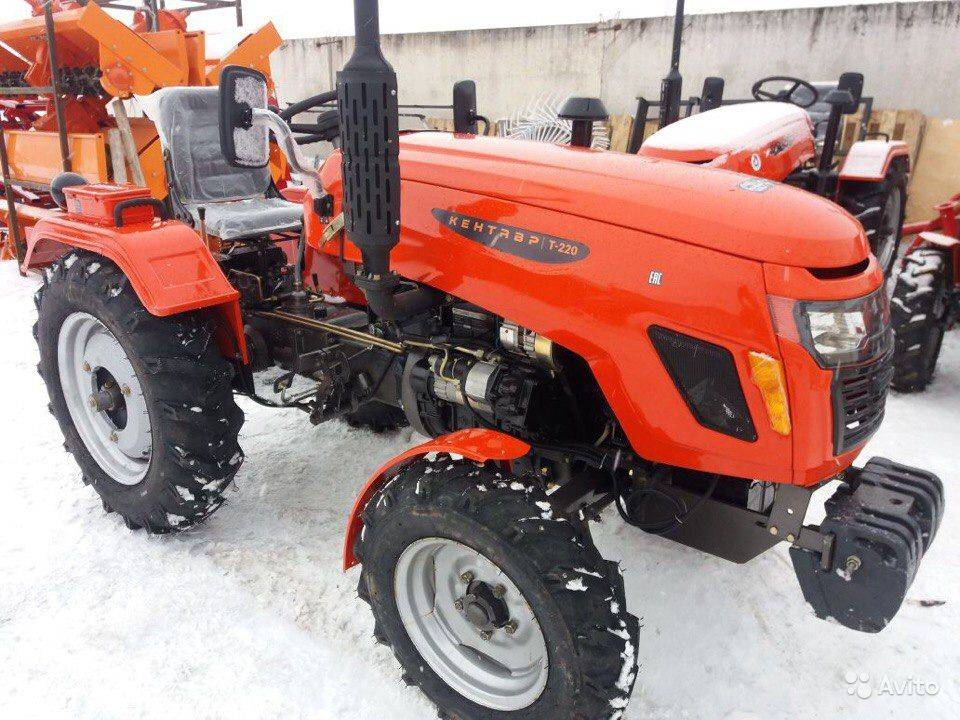 Достоинства и недостатки мини-трактора Уралец модели 220